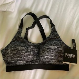 VS Sports Bra